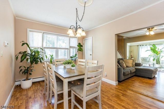 51 Ringwood Ave, Pompton Lakes Boro, NJ 07442