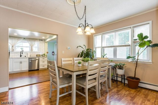 51 Ringwood Ave, Pompton Lakes Boro, NJ 07442
