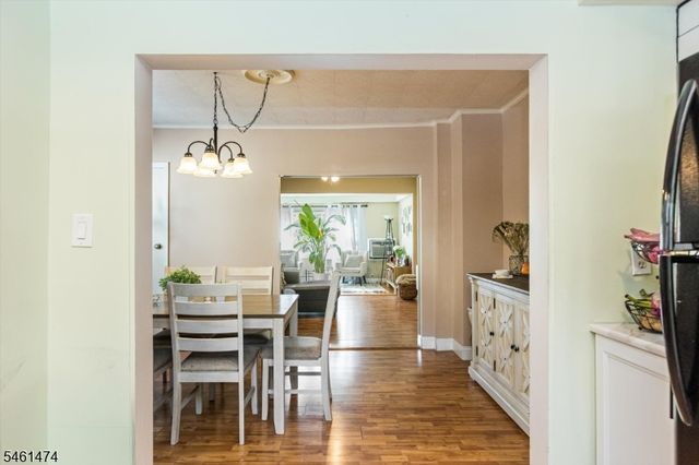 51 Ringwood Ave, Pompton Lakes Boro, NJ 07442