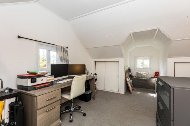 51 Ringwood Ave, Pompton Lakes Boro, NJ 07442