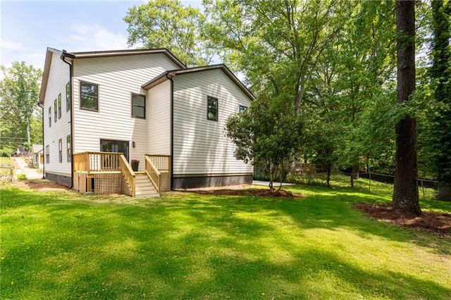 1432 SW BLUEFIELD Drive, Atlanta, GA 30310