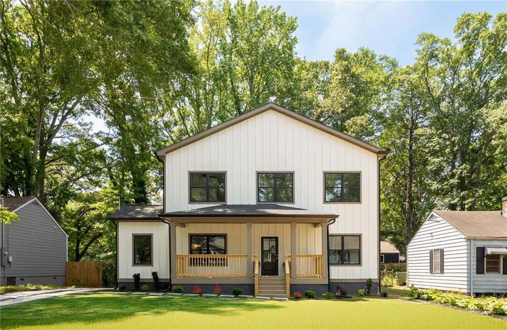 1432 SW BLUEFIELD Drive, Atlanta, GA 30310