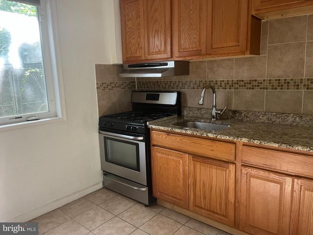 2030 WILDER ST, Philadelphia, PA 19146