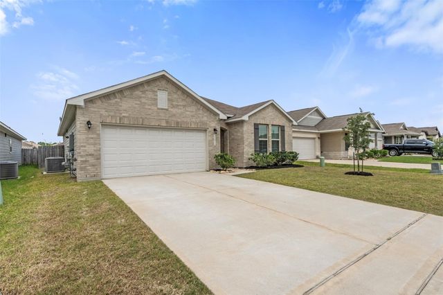 25814 Northpark Pine Drive, Porter, TX 77365