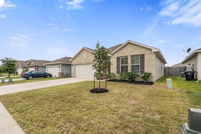 25814 Northpark Pine Drive, Porter, TX 77365