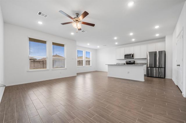 25814 Northpark Pine Drive, Porter, TX 77365