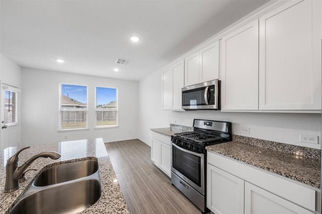 25814 Northpark Pine Drive, Porter, TX 77365