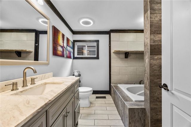 6972 Slocum Road, Ontario, NY 14519