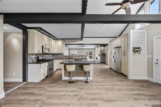 6972 Slocum Road, Ontario, NY 14519