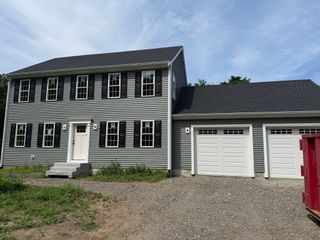 210 Pine St, Rehoboth, MA 02769