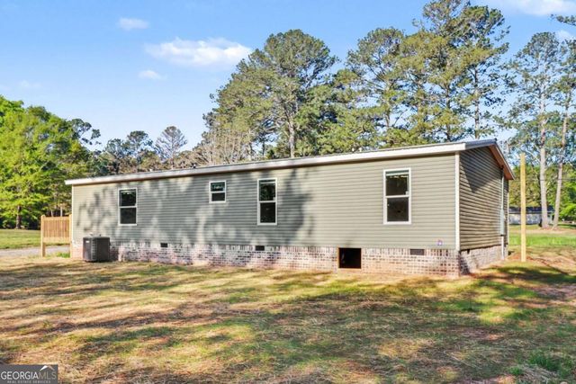 833 Berry Road, Cedartown, GA 30125