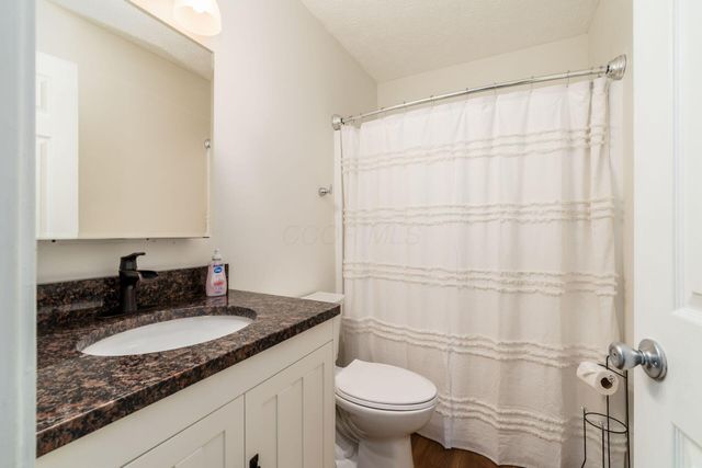 70 Tabilore Loop, Delaware, OH 43015