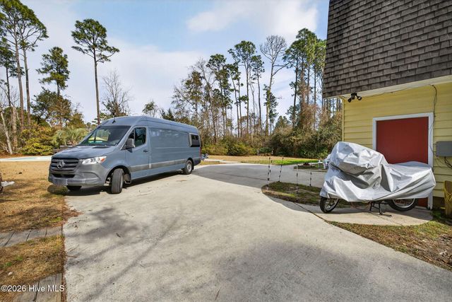 10020 S Olde Towne Wynd, Leland, NC 28451