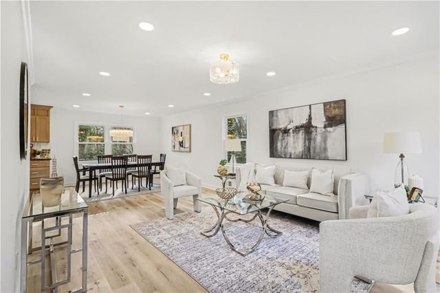 2670 Stonehenge Way, Dunwoody, GA 30360