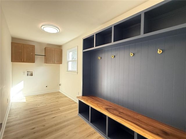 2670 Stonehenge Way, Dunwoody, GA 30360