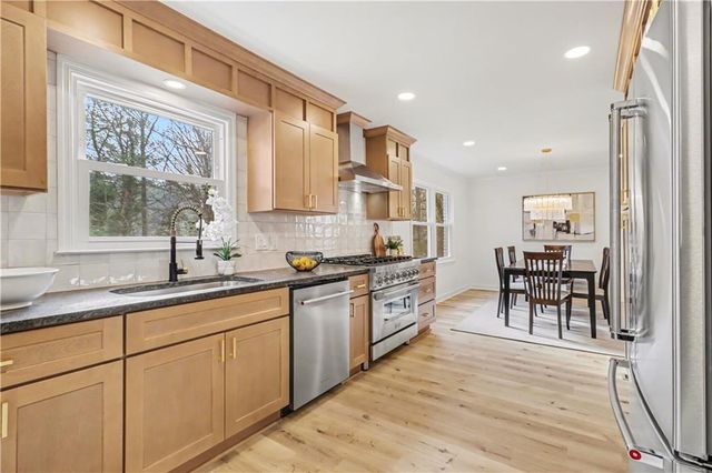 2670 Stonehenge Way, Dunwoody, GA 30360