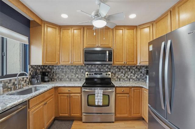 1624 STICKNEY POINT ROAD 1624-208, Sarasota, FL 34231