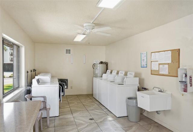 1624 STICKNEY POINT ROAD 1624-208, Sarasota, FL 34231