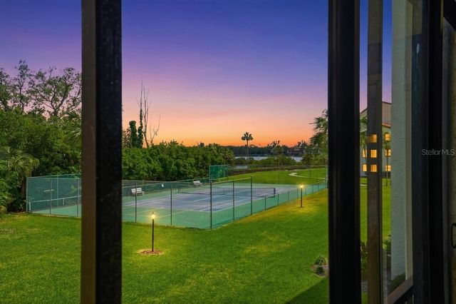 1624 STICKNEY POINT ROAD 1624-208, Sarasota, FL 34231
