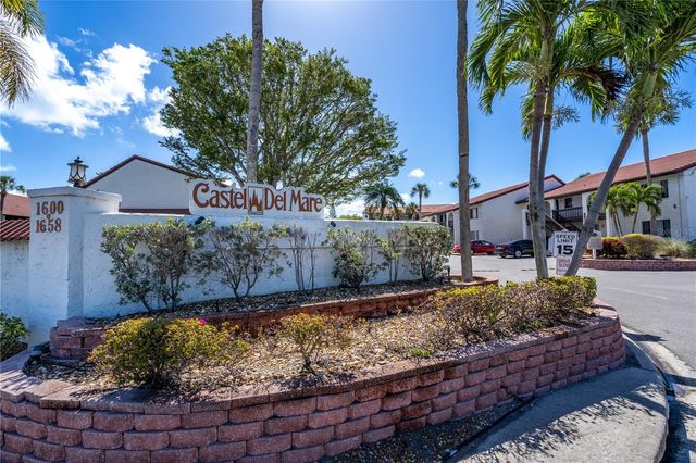 1624 STICKNEY POINT ROAD 1624-208, Sarasota, FL 34231