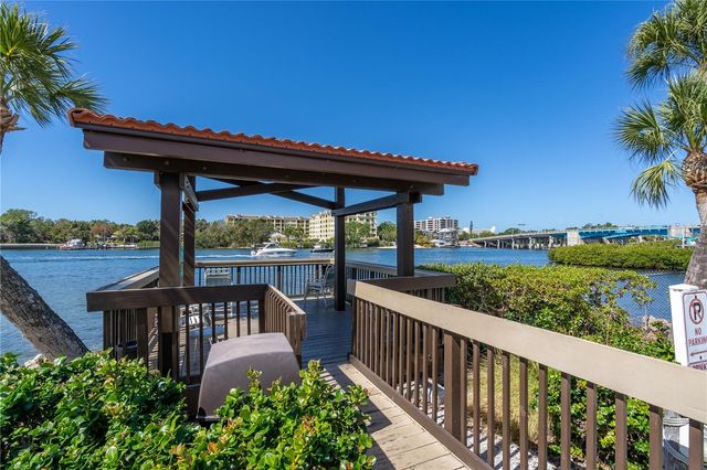 1624 STICKNEY POINT ROAD 1624-208, Sarasota, FL 34231