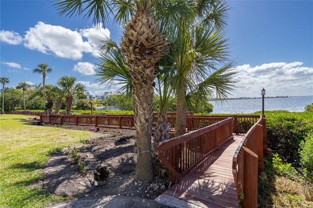 1624 STICKNEY POINT ROAD 1624-208, Sarasota, FL 34231