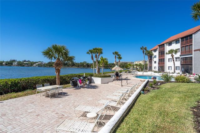 1624 STICKNEY POINT ROAD 1624-208, Sarasota, FL 34231