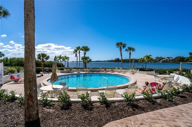 1624 STICKNEY POINT ROAD 1624-208, Sarasota, FL 34231