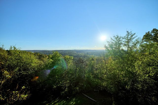 2 Goti Drive, Cherokee Village, AR 72529