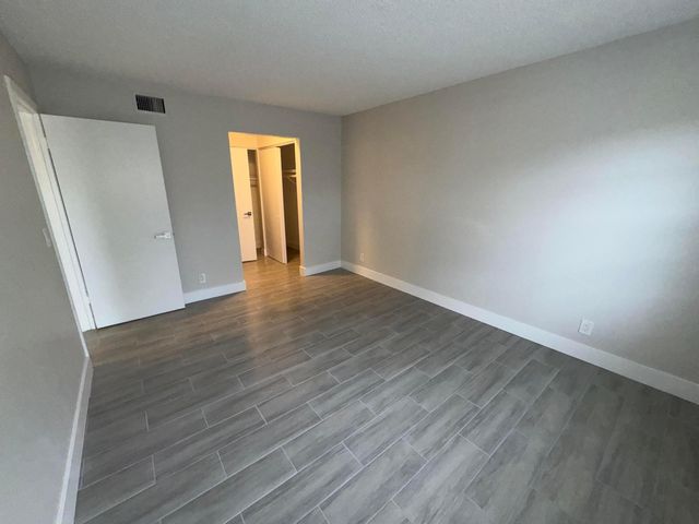 1798 Abbey Road Unit 205, West Palm Beach, FL 33415