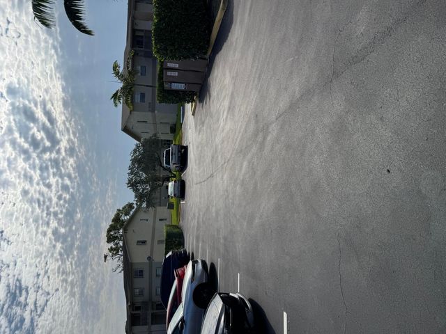1798 Abbey Road Unit 205, West Palm Beach, FL 33415