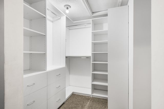 72 E Bluff Rd 72, Ashland, MA 01721
