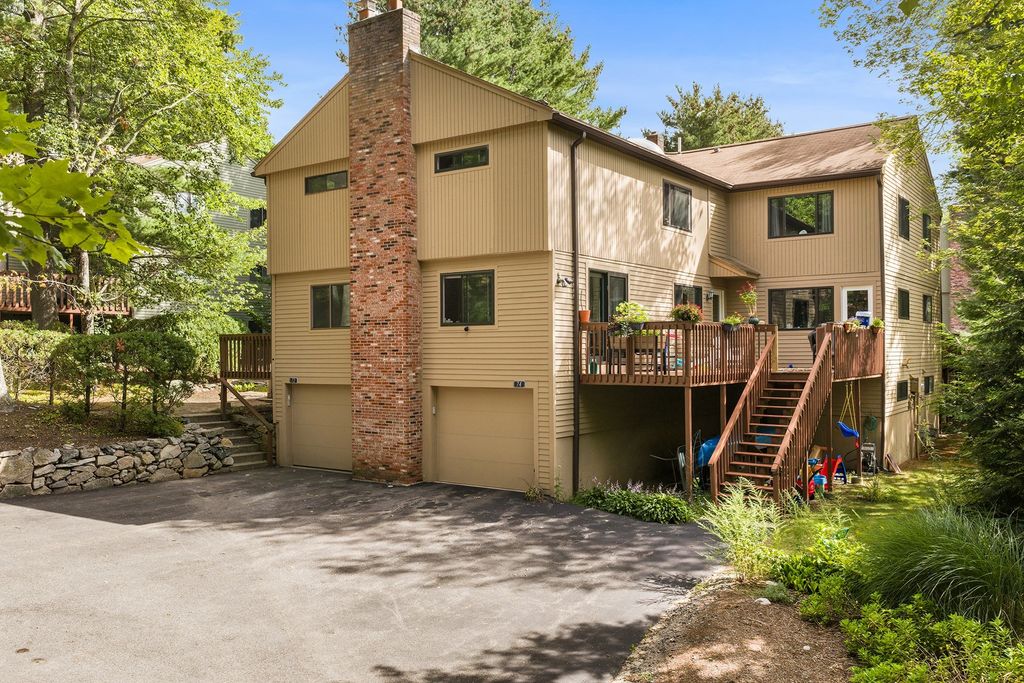 72 E Bluff Rd 72, Ashland, MA 01721