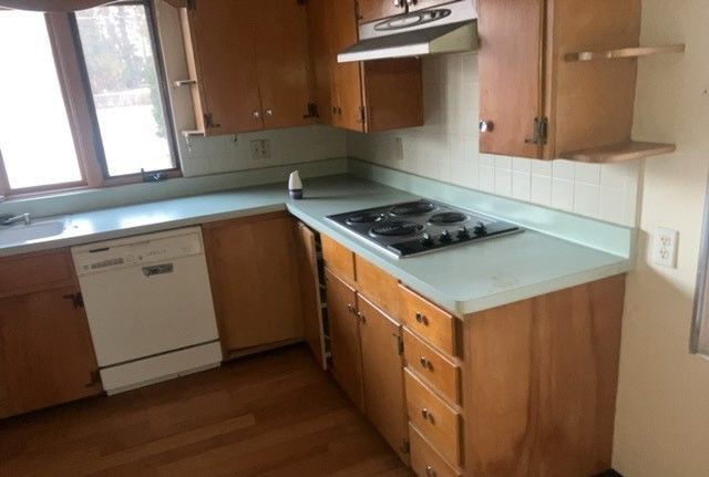 1317 W Stephenson Street, Freeport, IL 61032