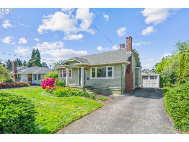 2621 Se 81ST Ave, Portland, OR 97206