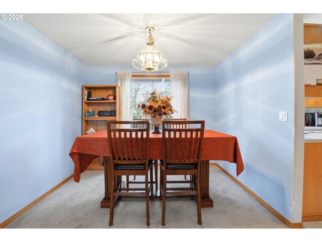 7013 Ne 165TH Ave, Vancouver, WA 98682