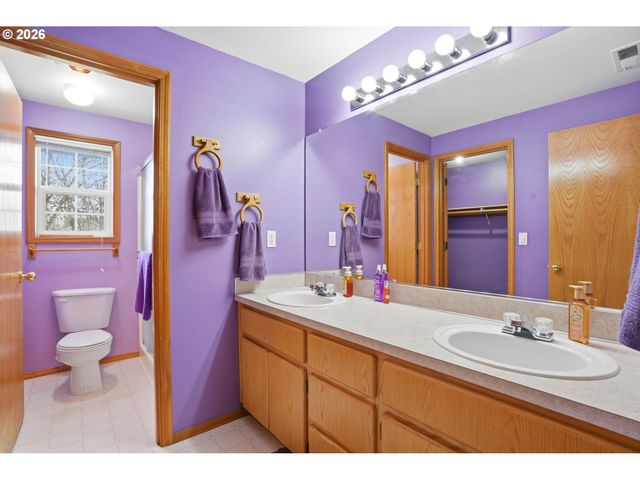 7013 Ne 165TH Ave, Vancouver, WA 98682