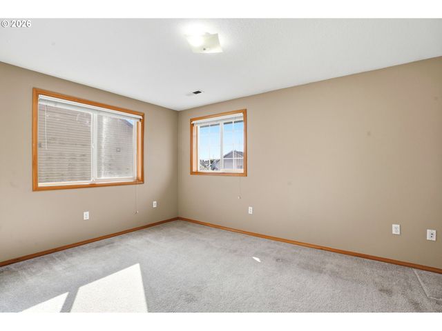 7013 Ne 165TH Ave, Vancouver, WA 98682