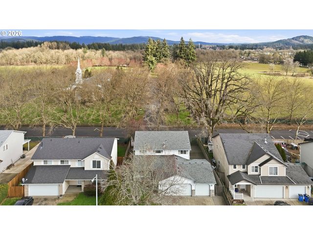 7013 Ne 165TH Ave, Vancouver, WA 98682