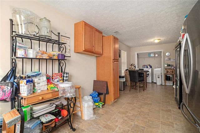 66 Inverness Trace, Riverdale, GA 30274