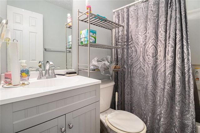 66 Inverness Trace, Riverdale, GA 30274