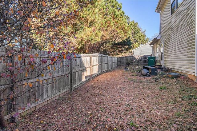 66 Inverness Trace, Riverdale, GA 30274