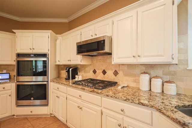 105 Alexwood Drive, Hot Springs, AR 71913