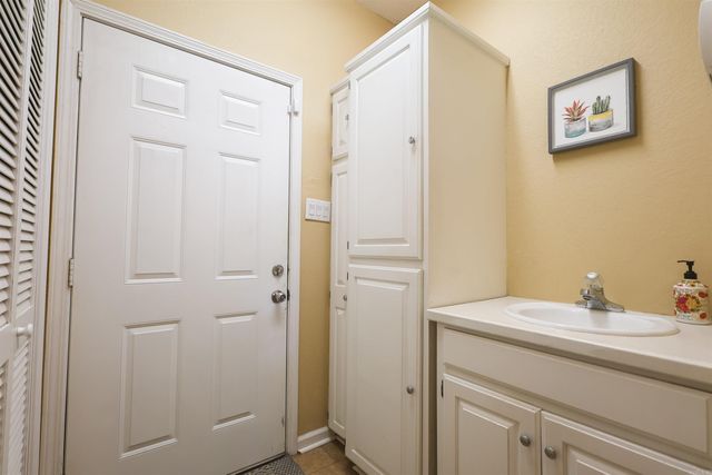 105 Alexwood Drive, Hot Springs, AR 71913