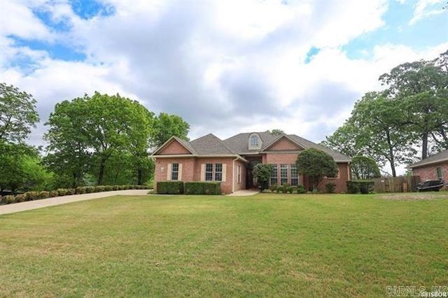 105 Alexwood Drive, Hot Springs, AR 71913