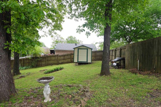 105 Alexwood Drive, Hot Springs, AR 71913