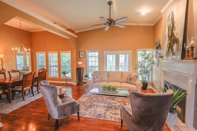 105 Alexwood Drive, Hot Springs, AR 71913