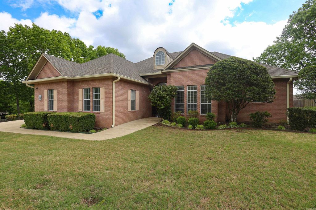 105 Alexwood Drive, Hot Springs, AR 71913