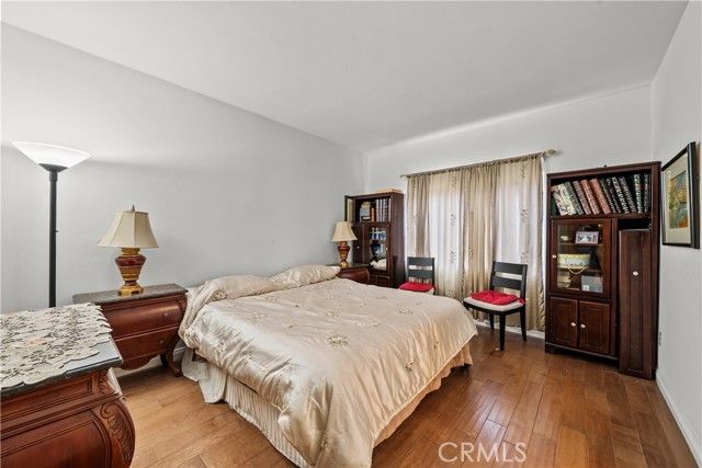 1934 Erin Way, Glendale, CA 91206