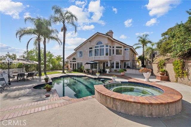 1934 Erin Way, Glendale, CA 91206